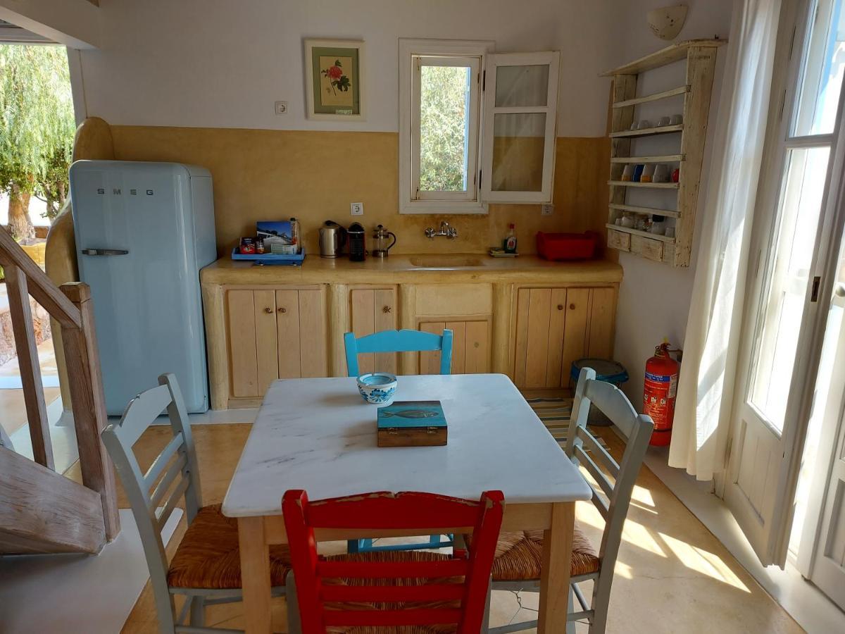 Simos Suites Elafonissos Buitenkant foto