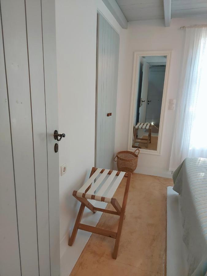 Simos Suites Elafonissos Buitenkant foto